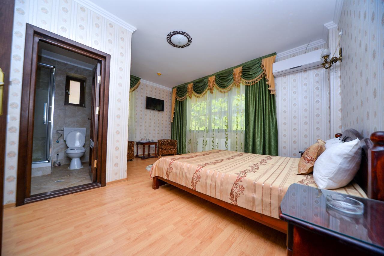 Edy'S Royal Predeal Hotel Ngoại thất bức ảnh