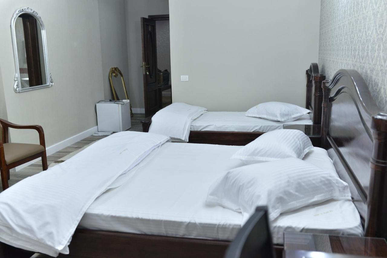 Edy'S Royal Predeal Hotel Ngoại thất bức ảnh