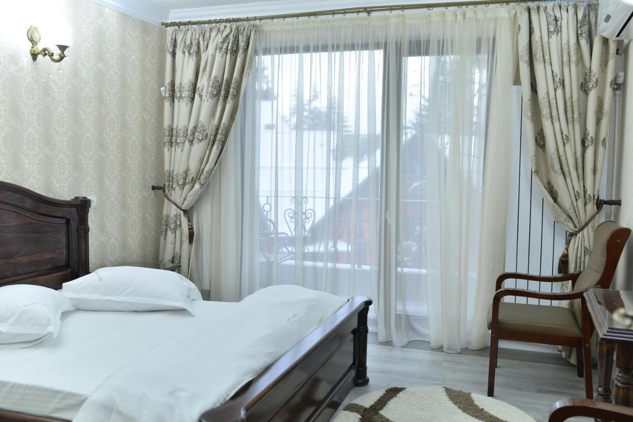 Edy'S Royal Predeal Hotel Ngoại thất bức ảnh
