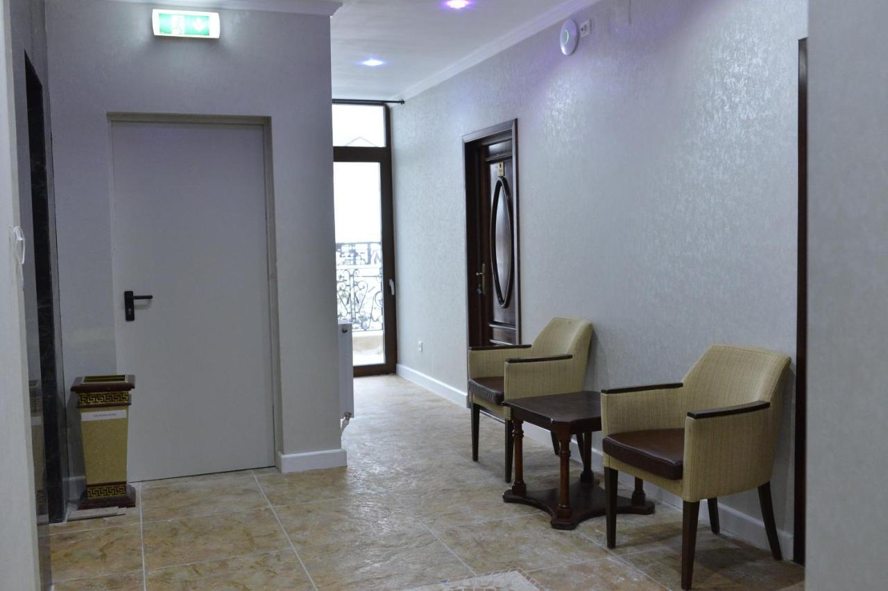 Edy'S Royal Predeal Hotel Ngoại thất bức ảnh