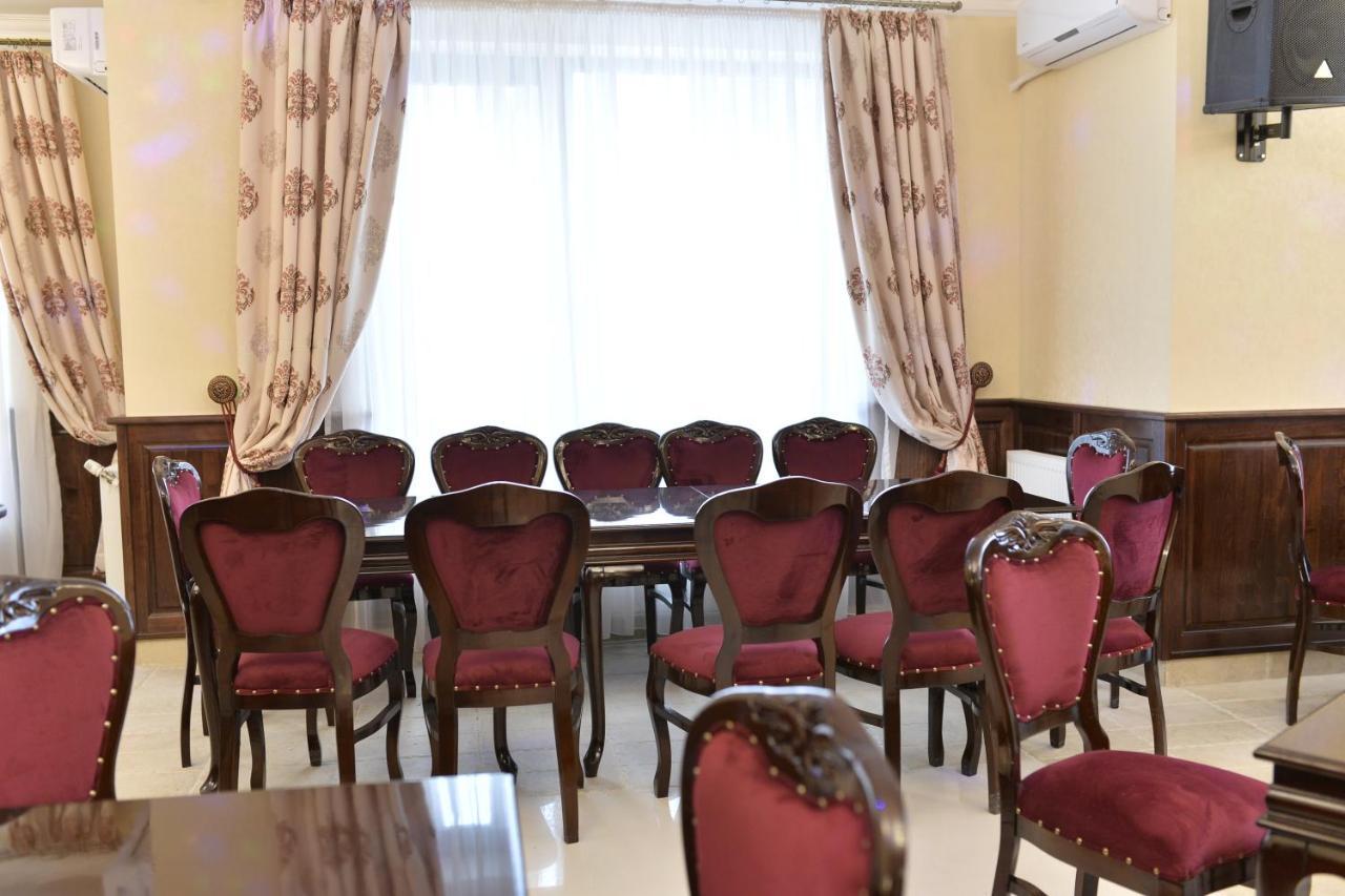 Edy'S Royal Predeal Hotel Ngoại thất bức ảnh