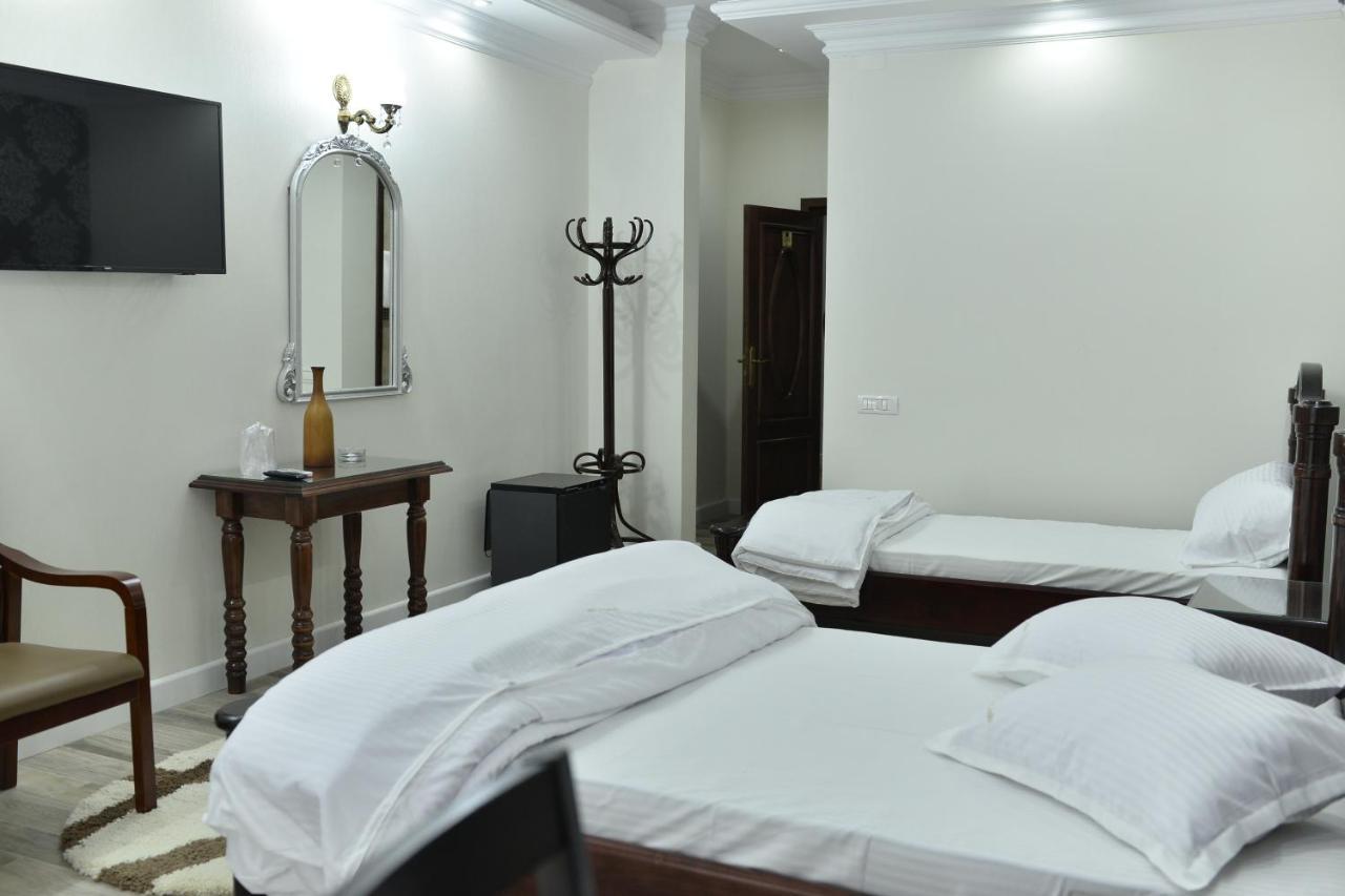 Edy'S Royal Predeal Hotel Ngoại thất bức ảnh