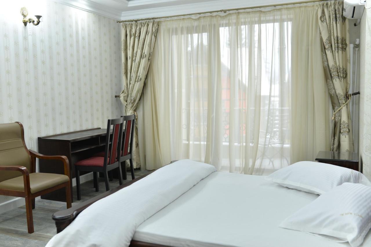 Edy'S Royal Predeal Hotel Ngoại thất bức ảnh