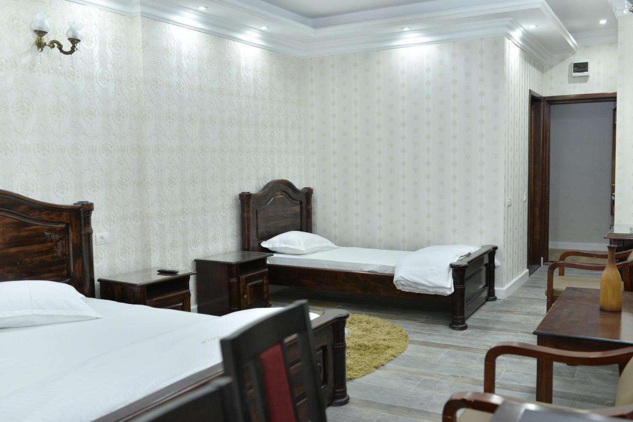 Edy'S Royal Predeal Hotel Ngoại thất bức ảnh
