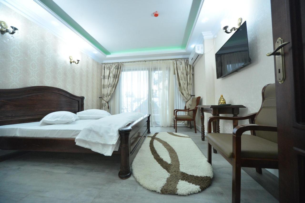 Edy'S Royal Predeal Hotel Ngoại thất bức ảnh