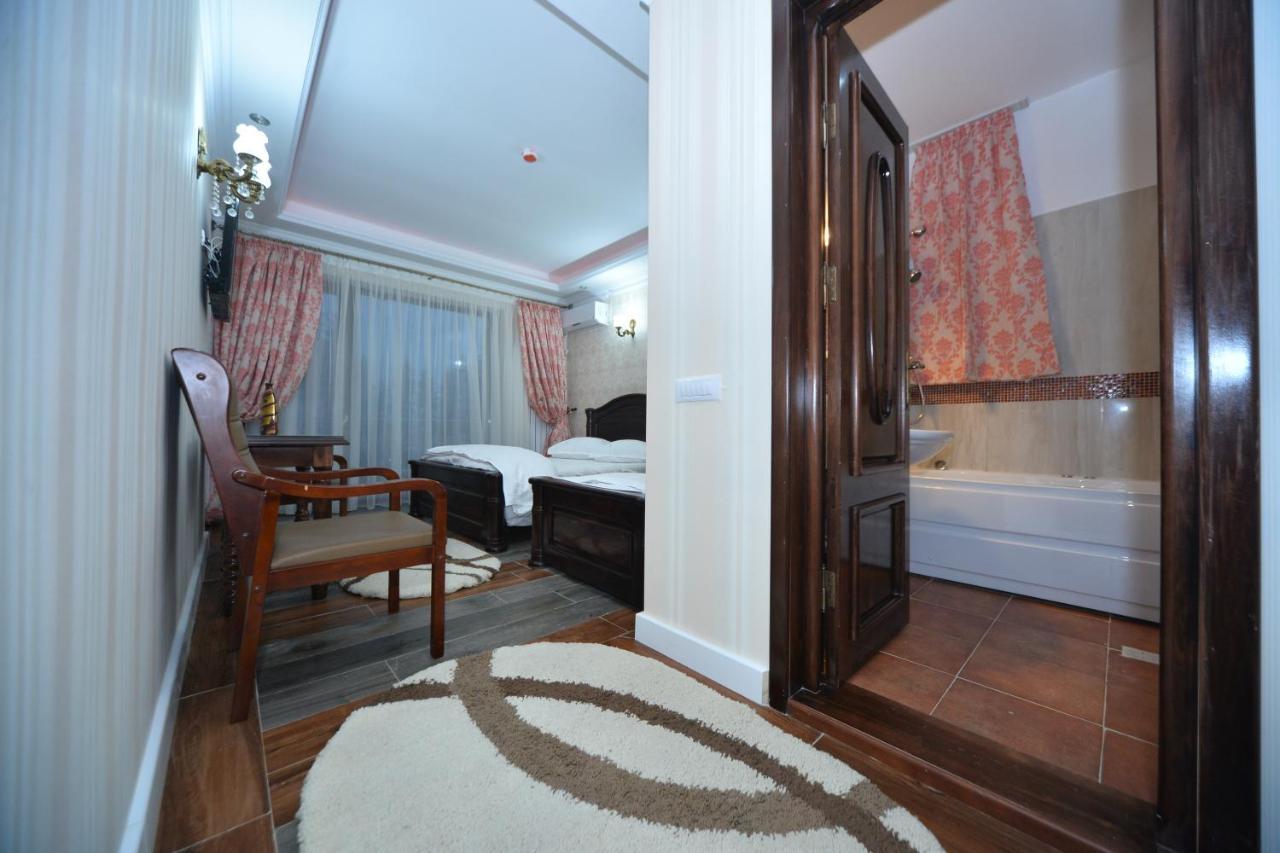 Edy'S Royal Predeal Hotel Ngoại thất bức ảnh