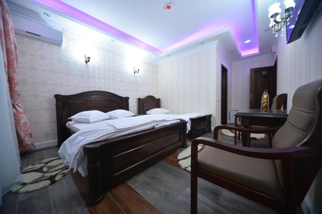 Edy'S Royal Predeal Hotel Ngoại thất bức ảnh