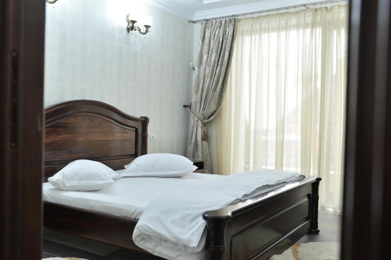 Edy'S Royal Predeal Hotel Ngoại thất bức ảnh