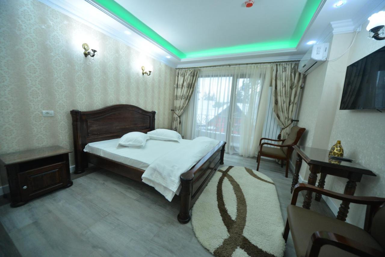 Edy'S Royal Predeal Hotel Ngoại thất bức ảnh